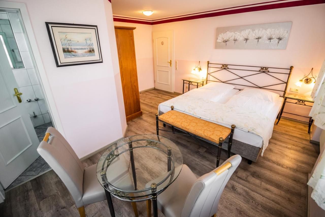 Roessle Hotel 3*