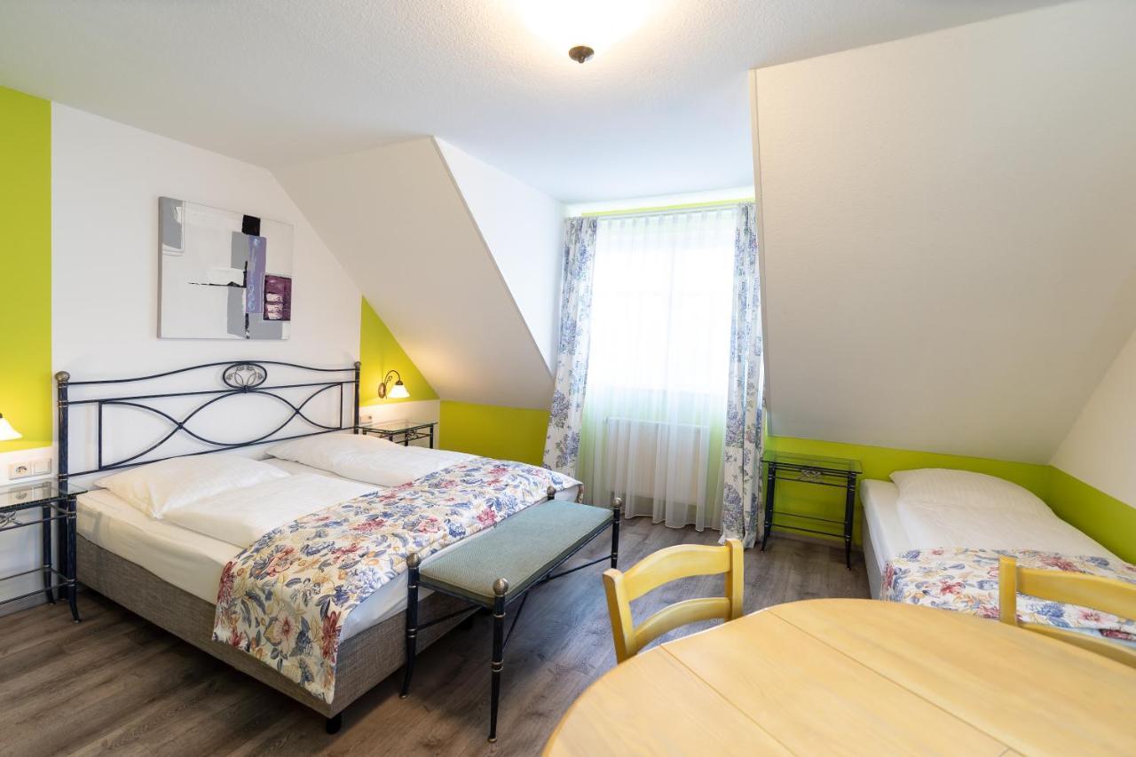 Roessle 3* Weingarten (Wuerttemberg)